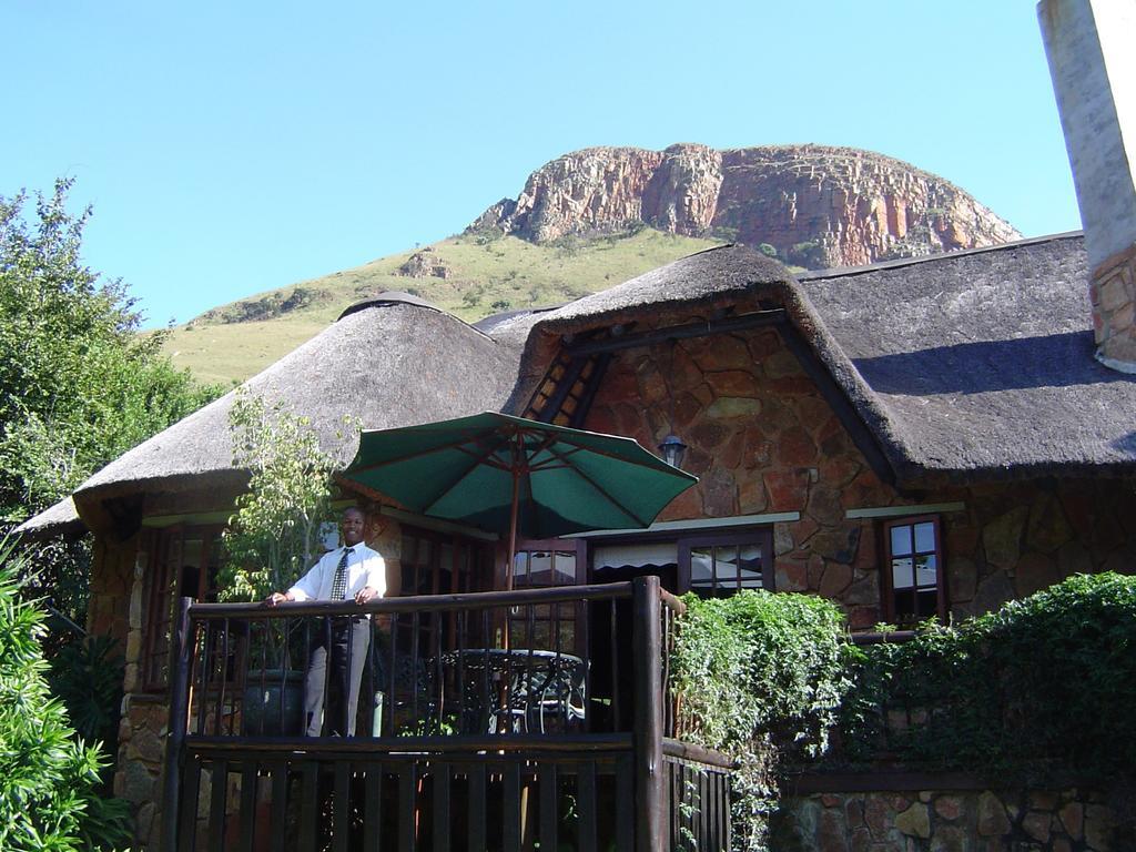 Forest Creek Lodge & Spa Дълстроом Екстериор снимка