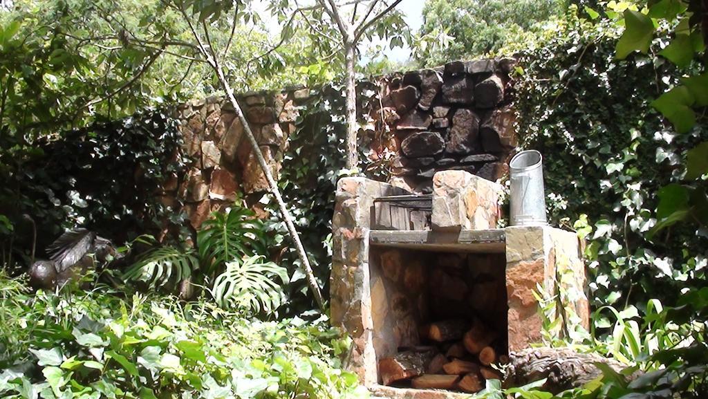 Forest Creek Lodge & Spa Дълстроом Екстериор снимка